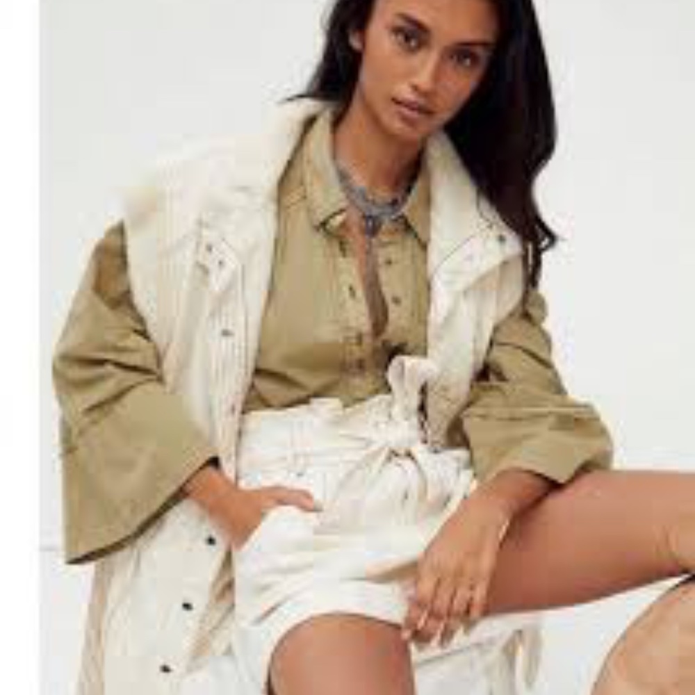 We The Free Nova Paperbag Shorts Ivory Cream XS 24